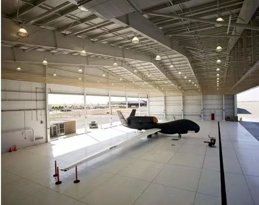 Q235 personalizado Q345 pré-fabricou andar dos hangares dos aviões o único