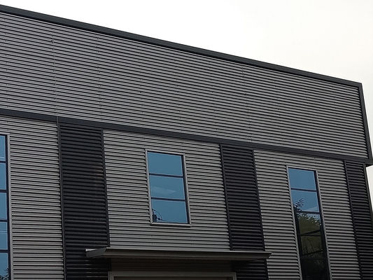 As construções fabricadas de aço de Q355B montaram pre casas minúsculas 75mx35mx7m